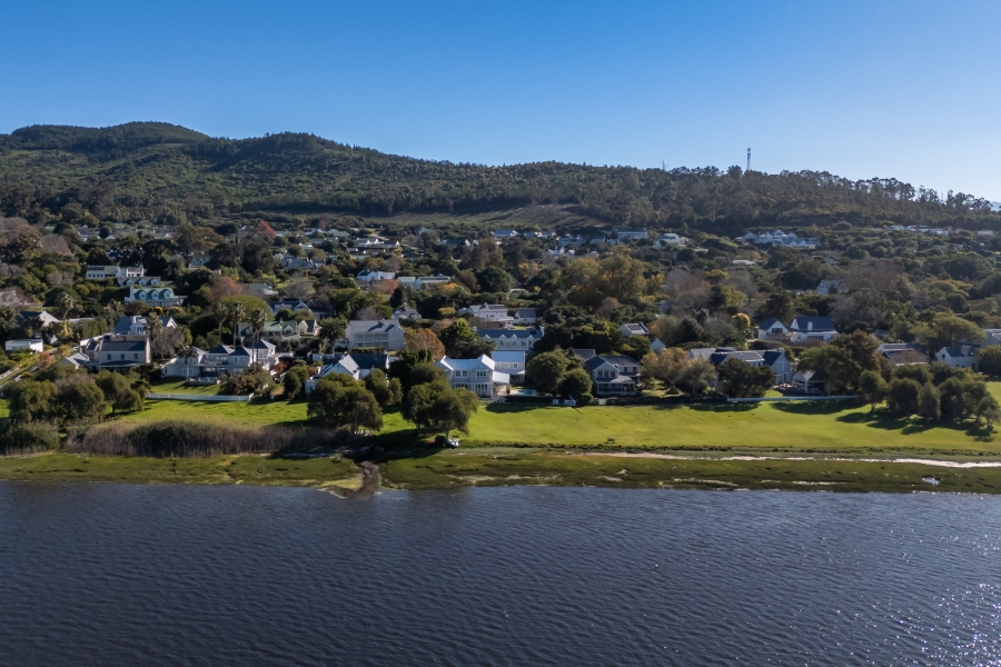 4 Bedroom Property for Sale in Belvidere Estate Western Cape